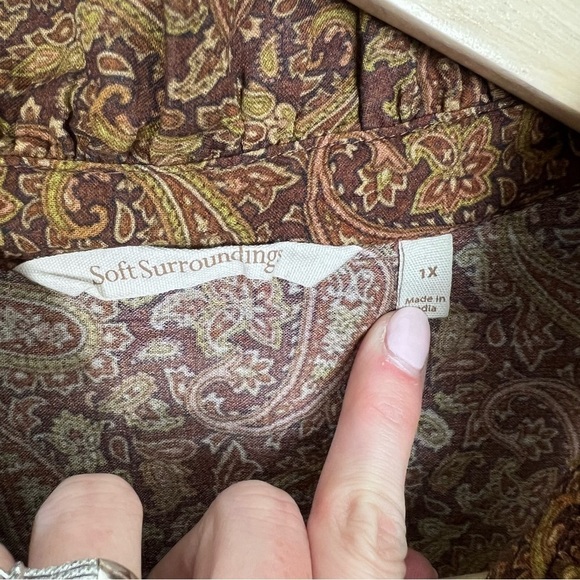 Soft Surrounding Paisley Print Ruffle Detail Button Down Shirt - Picture 4 of 10